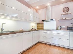 Prodej bytu 3+kk, Praha - Záběhlice, Hyacintová, 164 m2
