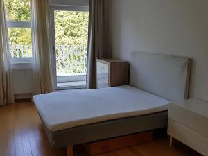 Pronájem bytu 4+kk, Praha - Smíchov, Na Zatlance, 117 m2
