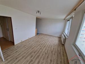 Pronájem bytu 1+kk, Praha - Řepy, Makovského, 36 m2