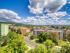 Pronájem bytu 2+1, Jirkov, Studentská, 56 m2