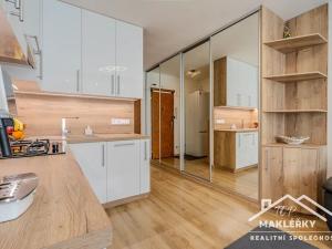 Prodej bytu 2+kk, Praha - Krč, V Štíhlách, 39 m2