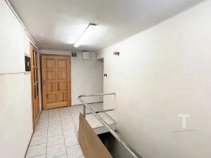 Prodej komerční nemovitosti, Lhota Rapotina, 1000 m2