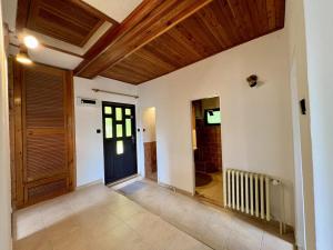 Pronájem rodinného domu, Praha - Lysolaje, Lysolajské údolí, 290 m2
