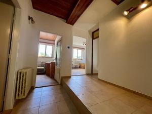 Pronájem rodinného domu, Praha - Lysolaje, Lysolajské údolí, 290 m2