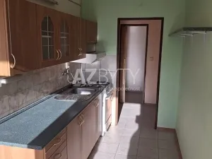 Pronájem bytu 2+1, Děčín, Školní, 51 m2