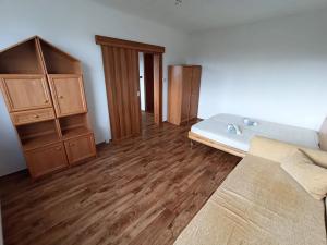 Pronájem bytu 1+1, Chodov, Husova, 36 m2