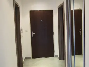 Pronájem bytu 2+kk, Praha - Letňany, Hlučkova, 55 m2