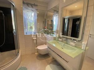 Prodej vily, Split, Chorvatsko, 319 m2