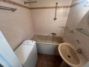 Pronájem bytu 3+kk, Praha - Prosek, Bohušovická, 67 m2