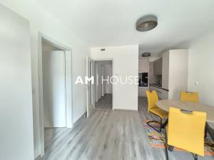 Pronájem bytu 2+kk, Praha - Hloubětín, Domalípova, 59 m2
