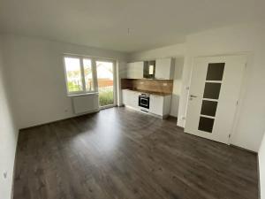Prodej bytu 1+kk, Tábor, U Areálu, 32 m2