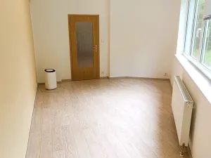 Prodej bytu 3+kk, Praha - Motol, Jeřabinová, 92 m2