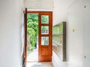 Pronájem bytu 2+kk, Praha - Břevnov, 8. listopadu, 45 m2