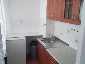 Pronájem bytu 1+kk, Pardubice, Družby, 37 m2