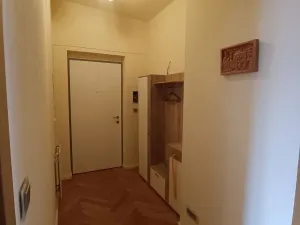 Pronájem bytu 2+kk, Praha - Smíchov, Holečkova, 58 m2