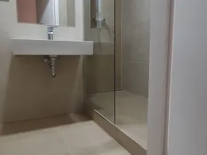 Prodej bytu 1+kk, Vrané nad Vltavou, Nádražní, 30 m2