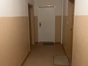Pronájem bytu 1+kk, Jablonec nad Nisou, Na Vršku, 27 m2