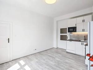 Pronájem bytu 2+kk, Praha - Krč, U strže, 47 m2