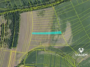 Prodej podílu pole, Neratovice, 472 m2