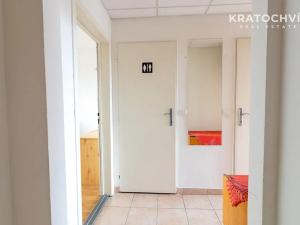 Pronájem bytu 2+1, Praha - Troja, Hnězdenská, 54 m2