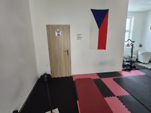 Pronájem obchodního prostoru, Kladno, Komenského, 96 m2