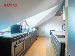 Prodej bytu 3+kk, Kolín, Na Pršíně, 94 m2