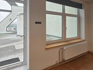 Pronájem kanceláře, Teplice, Krupská, 37 m2
