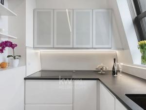 Pronájem bytu 3+1, Praha - Troja, Pod Havránkou, 103 m2