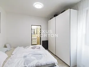 Pronájem bytu 3+kk, Praha - Karlín, Sokolovská, 84 m2