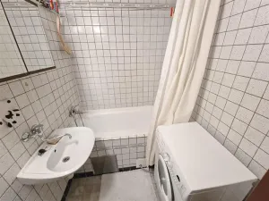 Pronájem bytu 3+1, Praha - Chodov, Mikulova, 67 m2