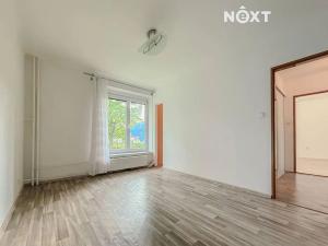 Prodej bytu 2+1, České Budějovice, Čéčova, 64 m2