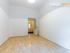 Pronájem bytu 2+kk, Praha - Dejvice, Jaselská, 48 m2
