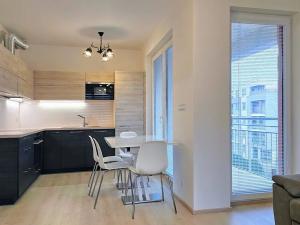 Pronájem bytu 2+kk, Praha - Stodůlky, Toufarova, 63 m2