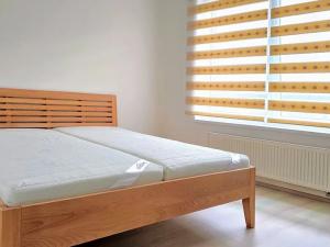 Pronájem bytu 2+kk, Praha - Stodůlky, Toufarova, 63 m2