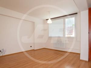 Pronájem bytu 3+1, Vlašim, Zámecká, 69 m2