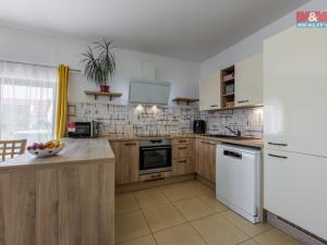 Prodej rodinného domu, Černošín, Jiráskova, 104 m2