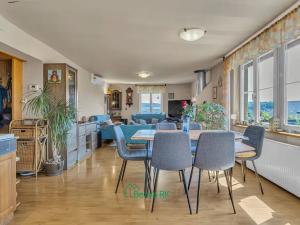 Prodej rodinného domu, Beroun, Na Výšině, 224 m2