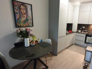 Prodej bytu 2+kk, Praha - Ruzyně, Stochovská, 52 m2