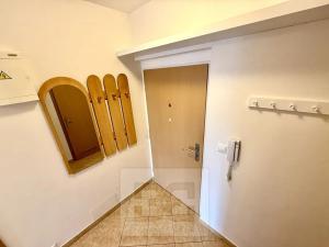 Prodej bytu 2+kk, Praha - Štěrboholy, Laudonova, 64 m2