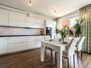 Prodej bytu 3+1, Praha - Pitkovice, Pýchavková, 92 m2