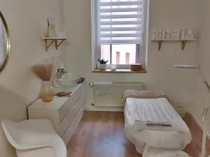 Pronájem komerční nemovitosti, Jablonec nad Nisou, Podhorská, 36 m2