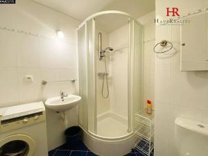 Pronájem bytu 2+kk, Benešov, Pod Lihovarem, 38 m2