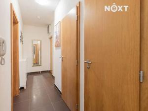 Pronájem bytu 2+kk, Hluboká nad Vltavou, Masarykova, 55 m2