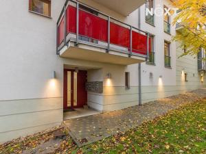 Pronájem bytu 2+kk, Hluboká nad Vltavou, Masarykova, 55 m2