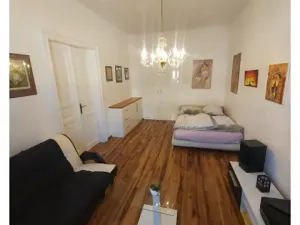 Pronájem bytu 2+1, Praha - Holešovice, U studánky, 65 m2
