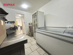 Pronájem restaurace, Praha - Kobylisy, Čumpelíkova, 43 m2