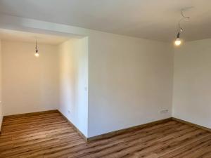 Prodej bytu 3+1, Praha - Zbraslav, Svépomoci, 85 m2