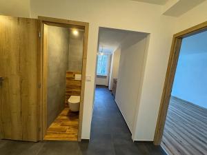 Prodej bytu 3+1, Praha - Zbraslav, Svépomoci, 85 m2