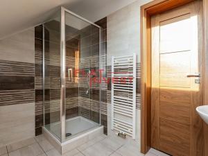 Prodej obchodního prostoru, Vysoké Veselí, 1. máje, 600 m2