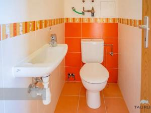 Prodej bytu 3+kk, Nová Ves, Nad Obcí, 67 m2